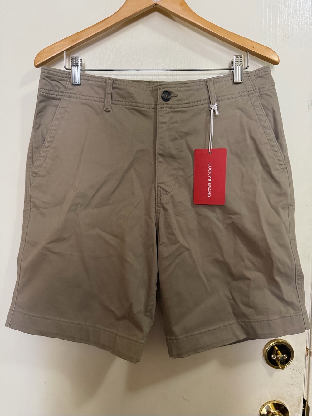 Lucky Brand Men's Khaki Chino Shorts (195)